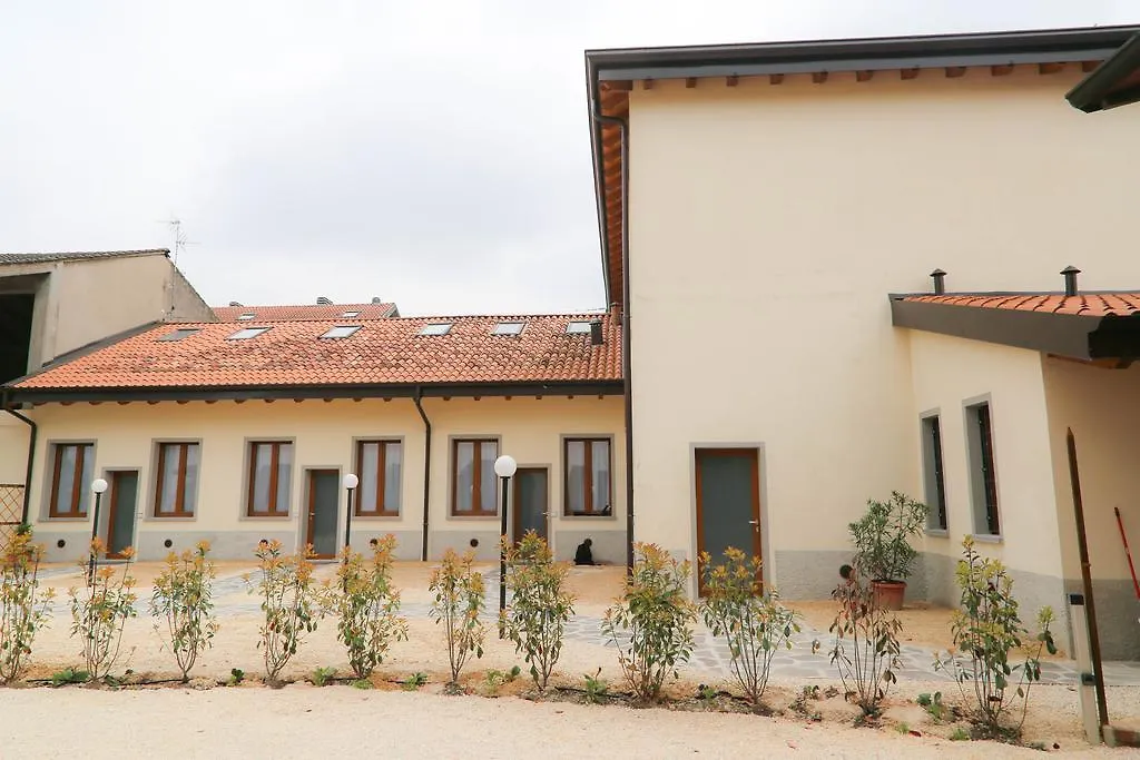 Agriturismo Cascina Della Fontana Lodi Çiftlik konaklama